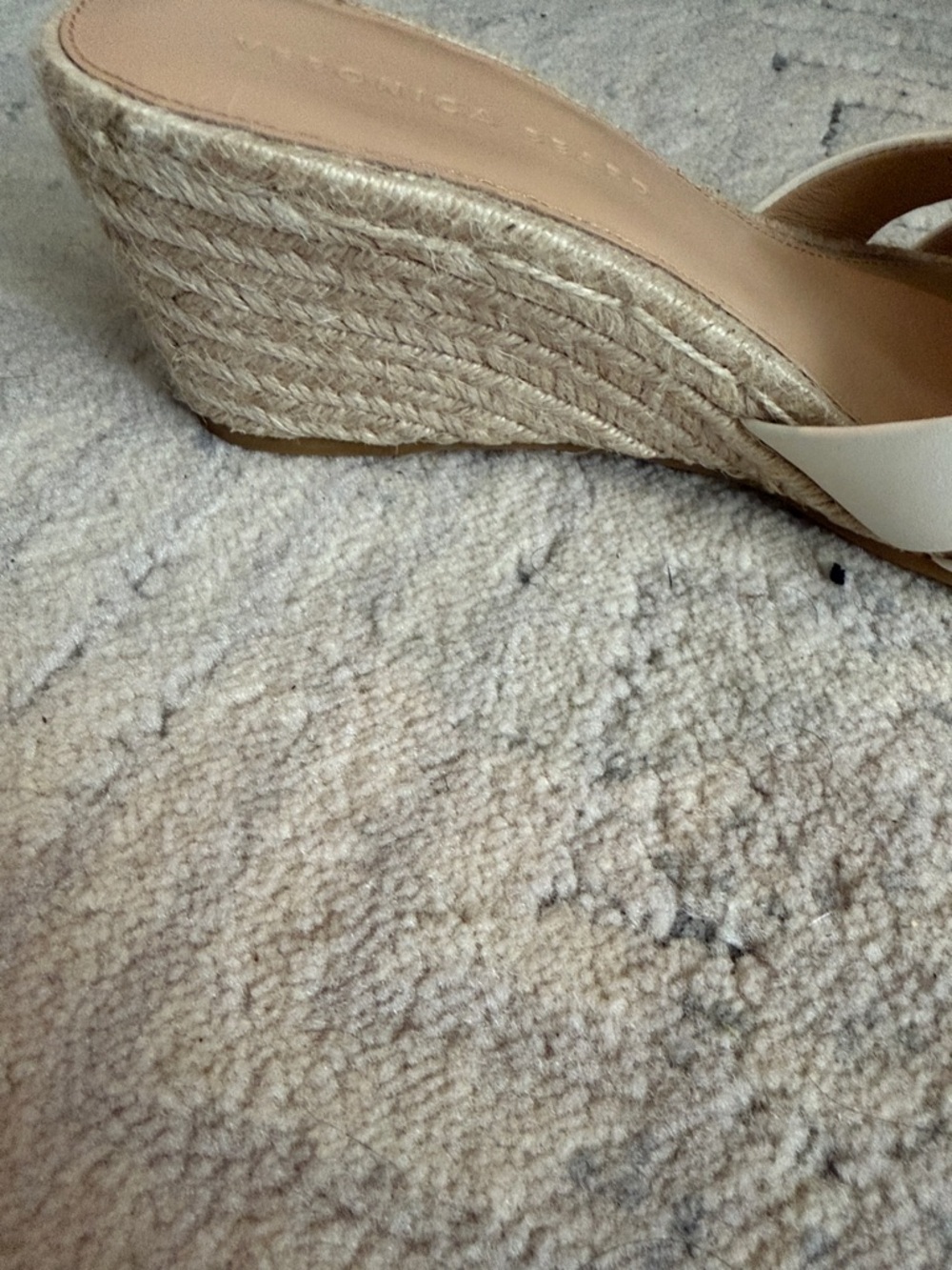 Veronica Beard Cream Leather Slip-On Mules with Tan Ring Detail - Picture 11 of 14